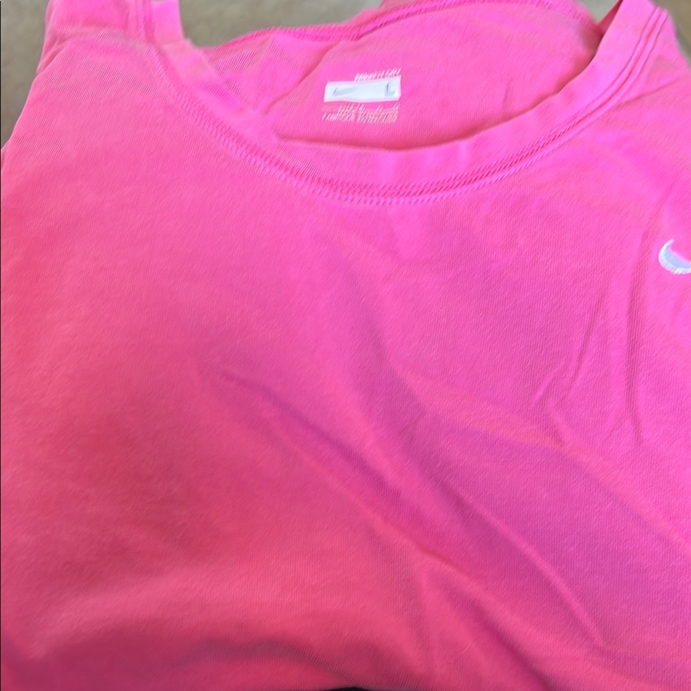 Nike Pink Short Sleeve Tee